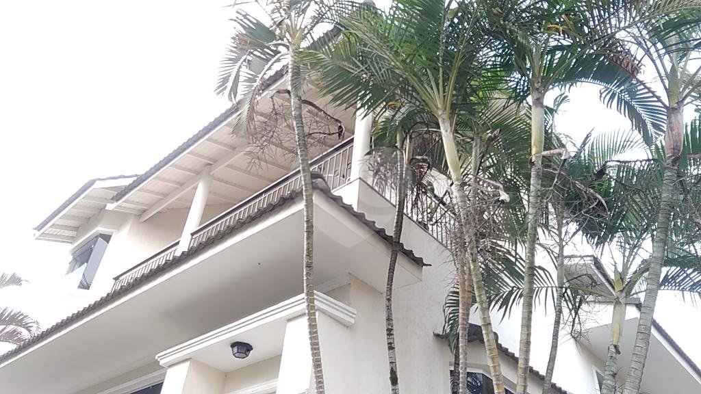Sobrado alto padrão Jardim França com 5 suites, piscina, salão de festas com lareira e sauna!