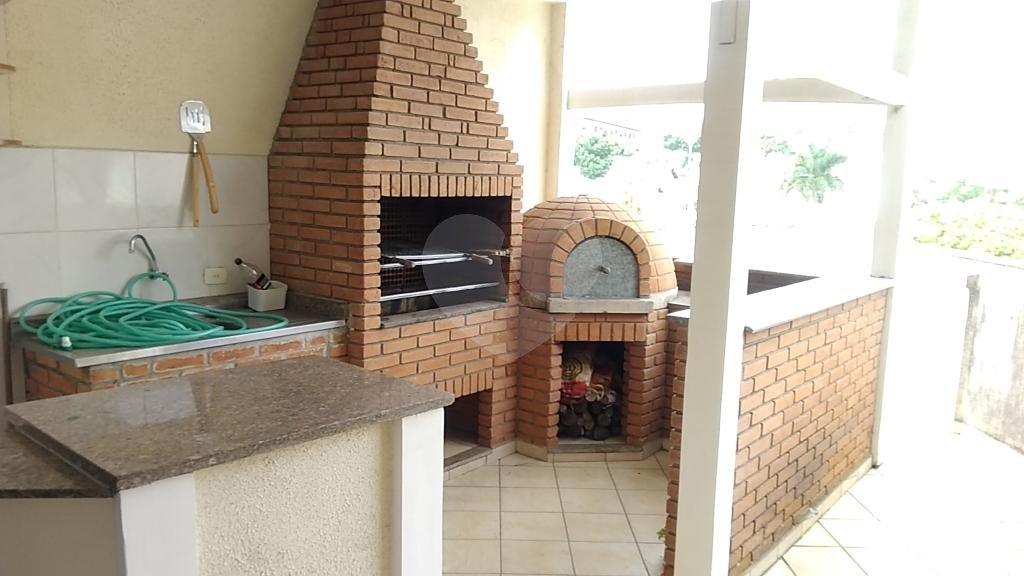 Sobrado alto padrão Jardim França com 5 suites, piscina, salão de festas com lareira e sauna!