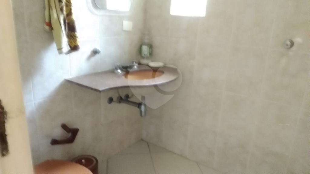 Sobrado alto padrão Jardim França com 5 suites, piscina, salão de festas com lareira e sauna!