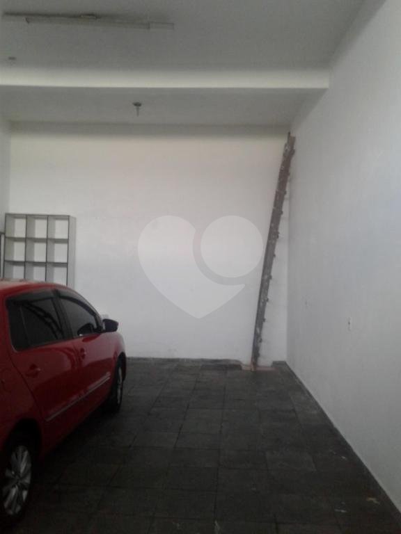 Casa à venda com 3 quartos, 238m² - Foto 14