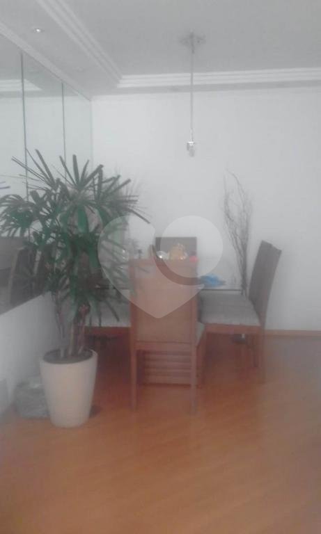 Apartamento no Jardim Peri todo reformado com 2 dormitórios