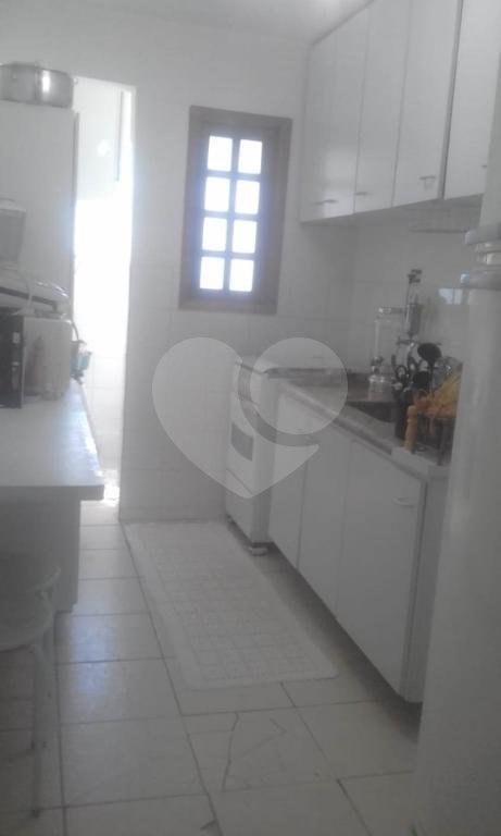 Apartamento no Jardim Peri todo reformado com 2 dormitórios