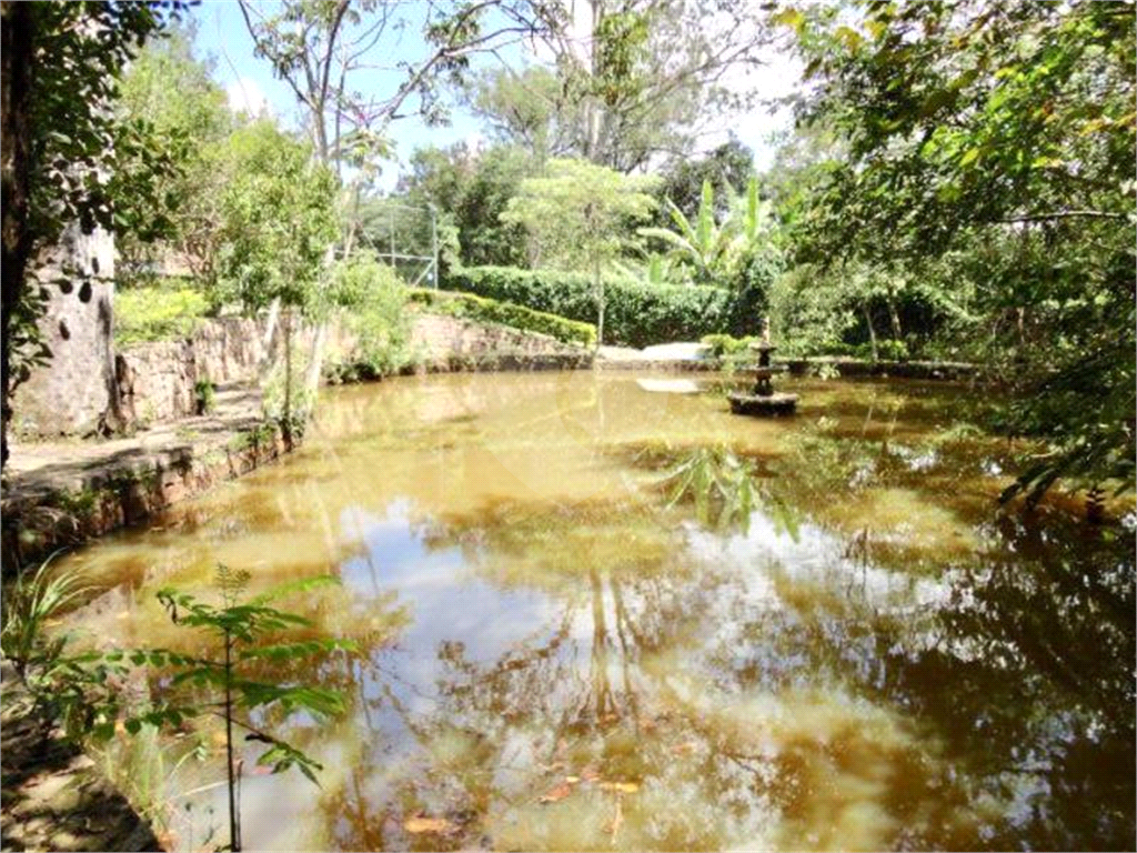 Chácara à venda com 5 quartos, 640m² - Foto 32