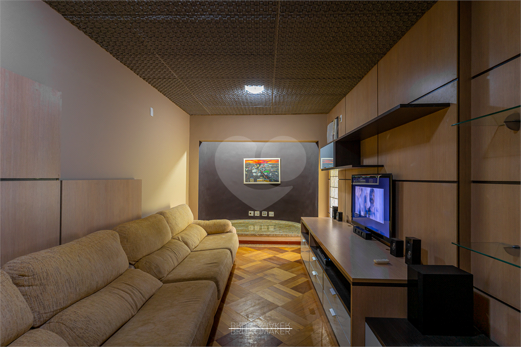 Chácara à venda com 5 quartos, 640m² - Foto 40