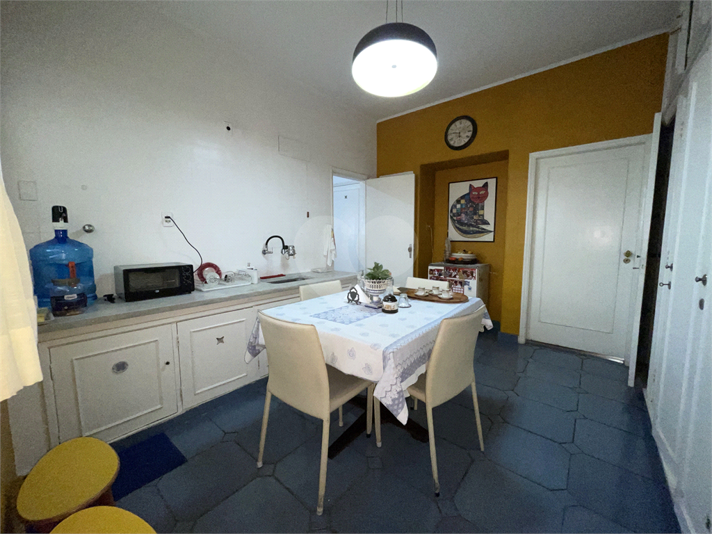 Apartamento de 400 metros em Higienópolis - Apartamento 1 por andar na Av Angélica - Apartamento 1 por andar em Hienopolis com 2 vagas 