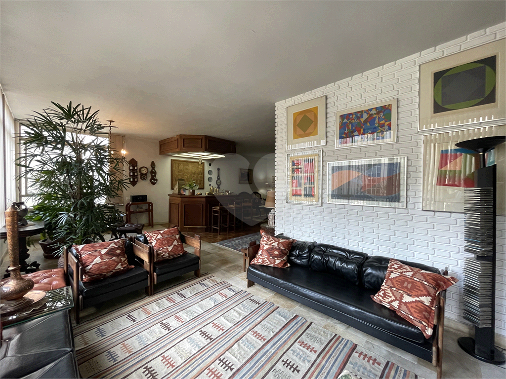 Apartamento de 400 metros em Higienópolis - Apartamento 1 por andar na Av Angélica - Apartamento 1 por andar em Hienopolis com 2 vagas 