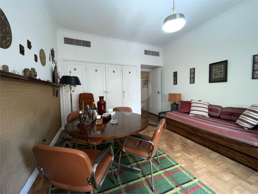 Apartamento de 400 metros em Higienópolis - Apartamento 1 por andar na Av Angélica - Apartamento 1 por andar em Hienopolis com 2 vagas 