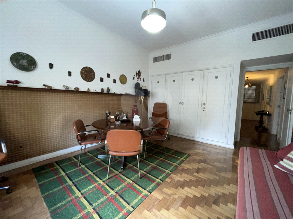 Apartamento de 400 metros em Higienópolis - Apartamento 1 por andar na Av Angélica - Apartamento 1 por andar em Hienopolis com 2 vagas 