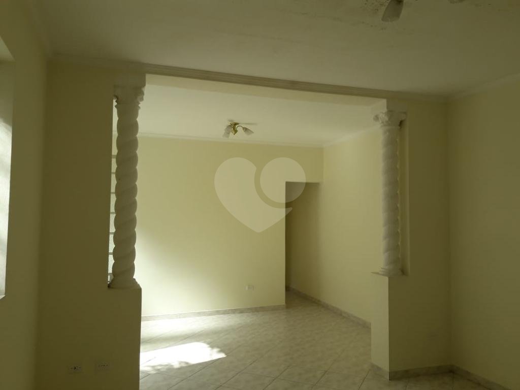 Excelente Sobrado Comercial/Residencial em Santana a 400 m do Metro, 175 metros, 2 vagas.