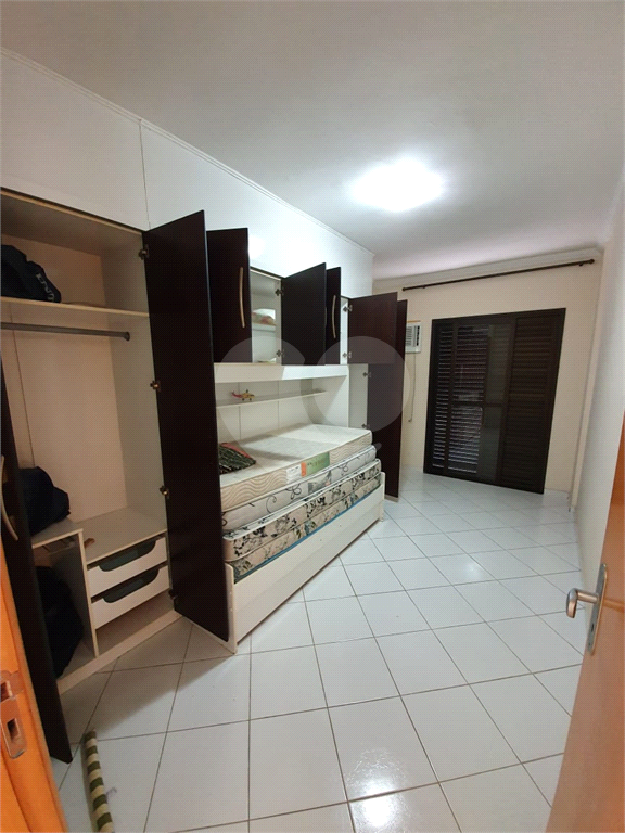 EXCELENTE OPORTUNIDADE COBERTURA COM 208M² PRAIA DA ENSEADA NO GUARUJA