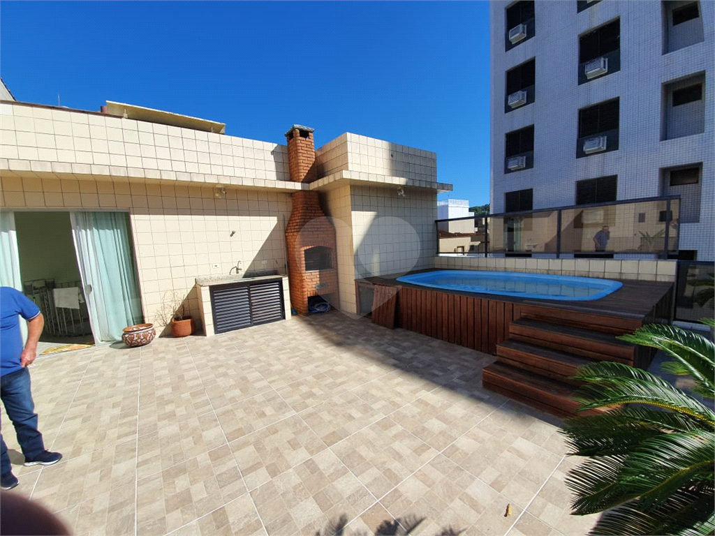 EXCELENTE OPORTUNIDADE COBERTURA COM 208M² PRAIA DA ENSEADA NO GUARUJA