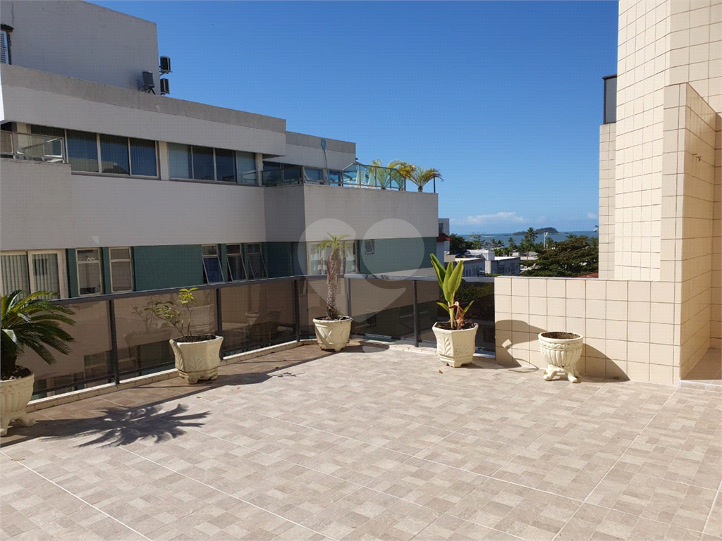 EXCELENTE OPORTUNIDADE COBERTURA COM 208M² PRAIA DA ENSEADA NO GUARUJA