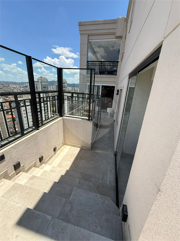 Cobertura alto padrão  com 297 Metros de Área Útil!!! Vista livre e maravilhosa da Região!!!