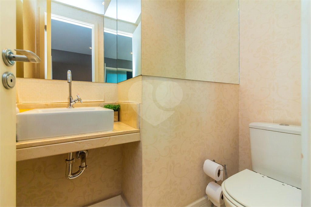 Apartamento com 143 m² com varanda gourmet, 4 dormitórios e 2 vagas em Santana, São Paulo