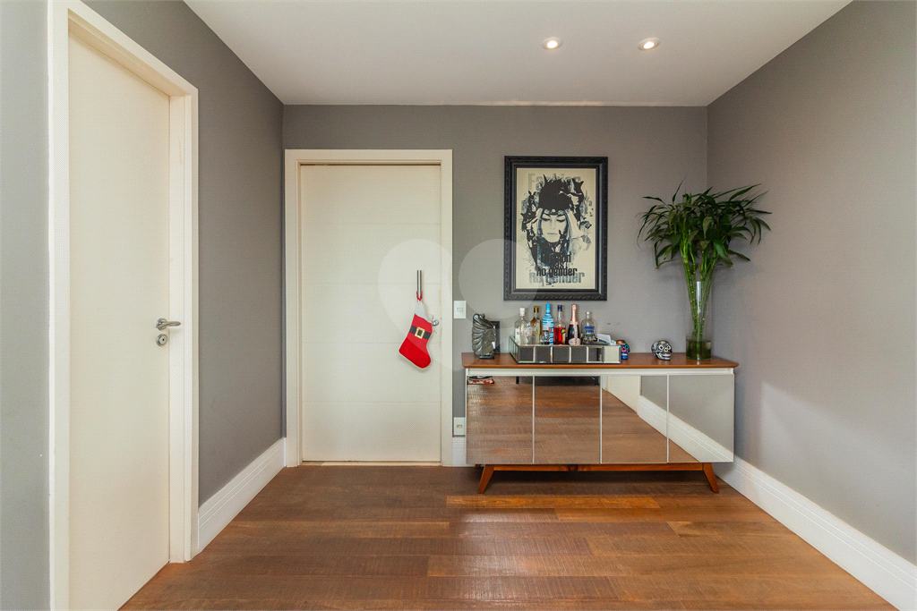 Apartamento com 143 m² com varanda gourmet, 4 dormitórios e 2 vagas em Santana, São Paulo