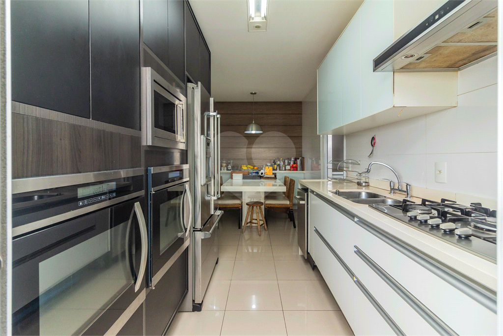Apartamento com 143 m² com varanda gourmet, 4 dormitórios e 2 vagas em Santana, São Paulo