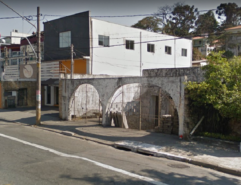 Terreno no Tucuruvi área nobre da Zona Norte. Terreno plano. 10 metros de frente e 48 metros comp.