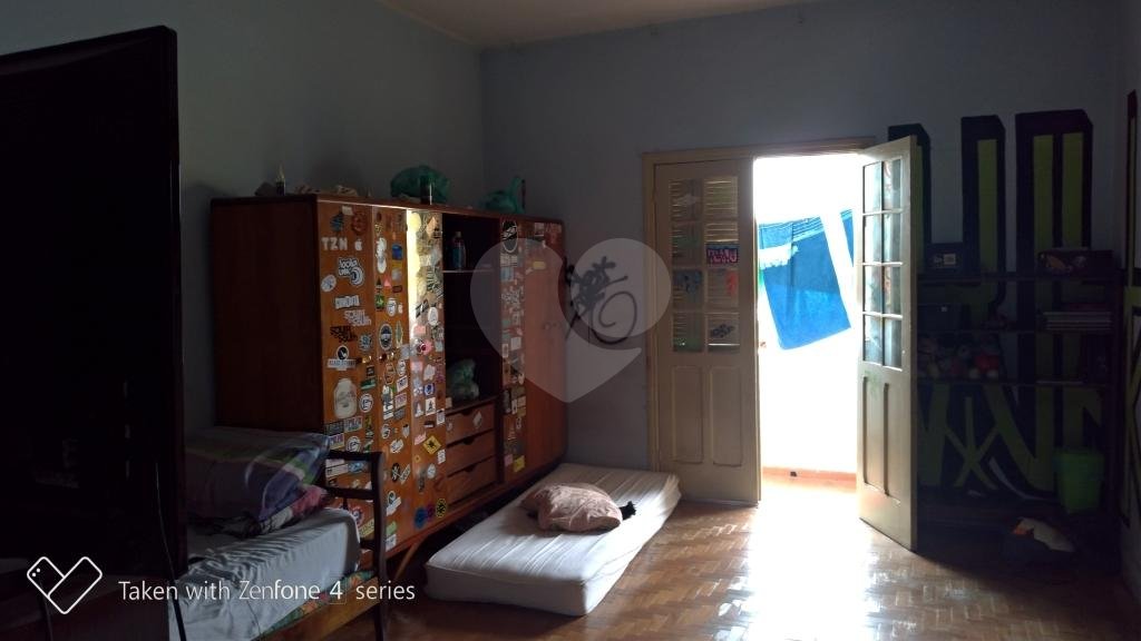 Sobrado à venda com 3 quartos, 180m² - Foto 35