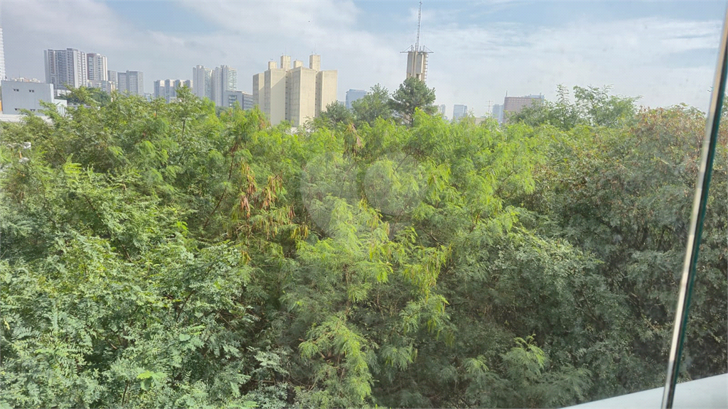 APARTAMENTO em BOM RETIRO