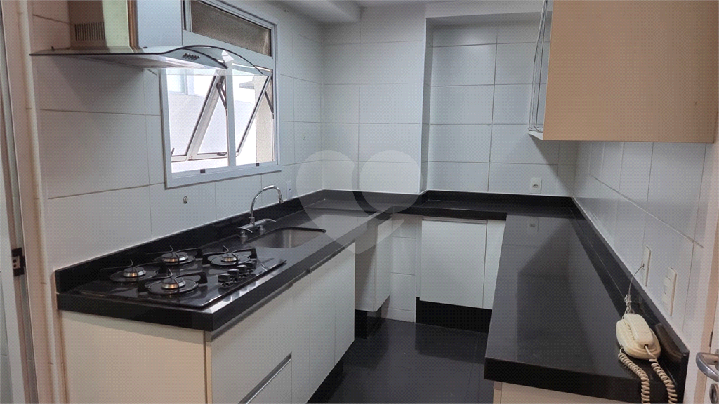 APARTAMENTO em BOM RETIRO