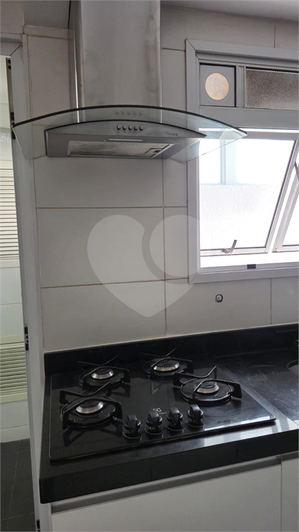 APARTAMENTO em BOM RETIRO