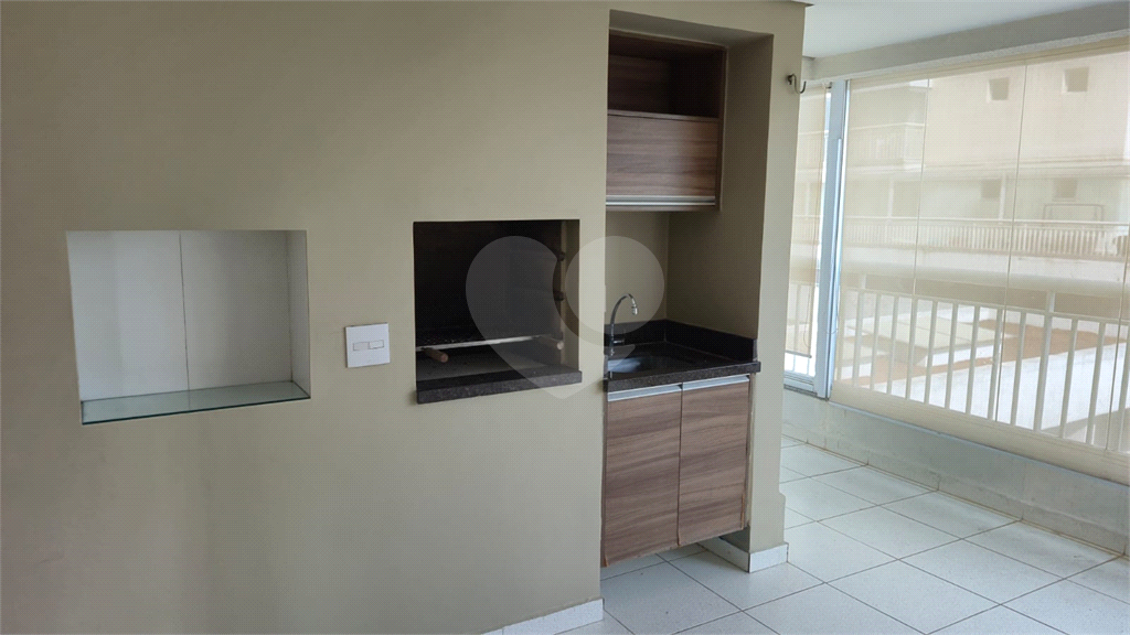 APARTAMENTO em BOM RETIRO