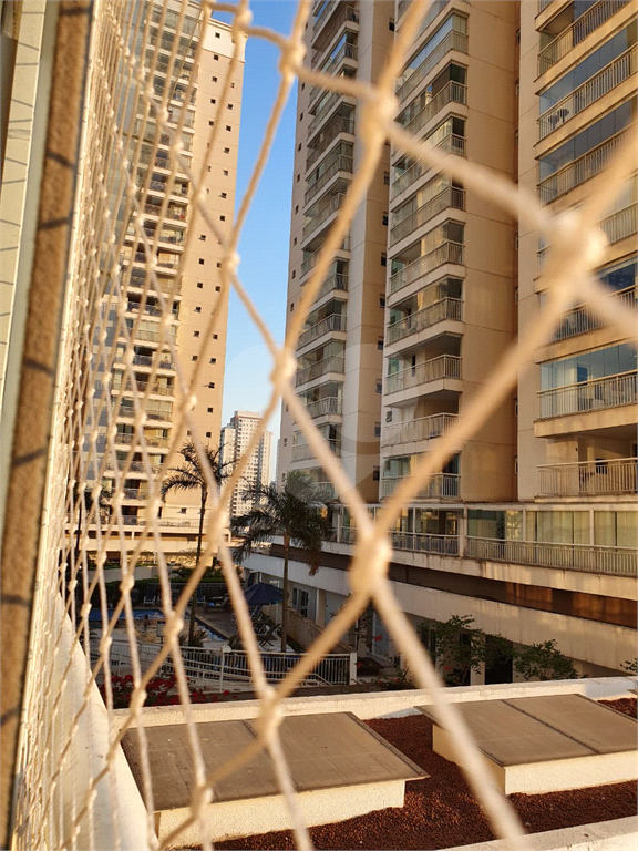 APARTAMENTO em BOM RETIRO