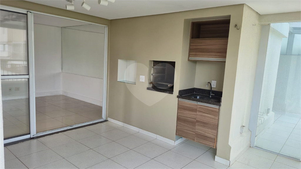 APARTAMENTO em BOM RETIRO