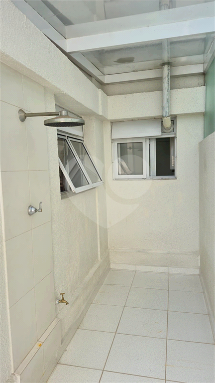 APARTAMENTO em BOM RETIRO