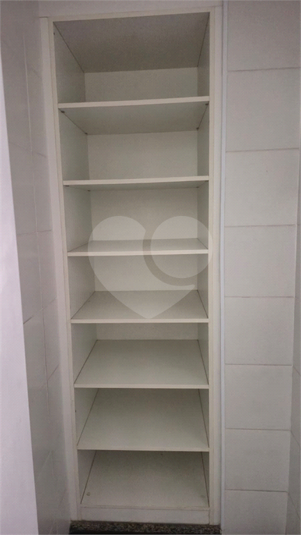 APARTAMENTO em BOM RETIRO