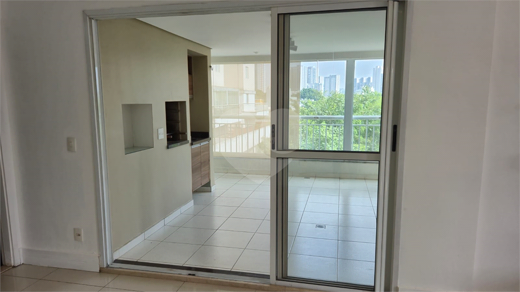 APARTAMENTO em BOM RETIRO
