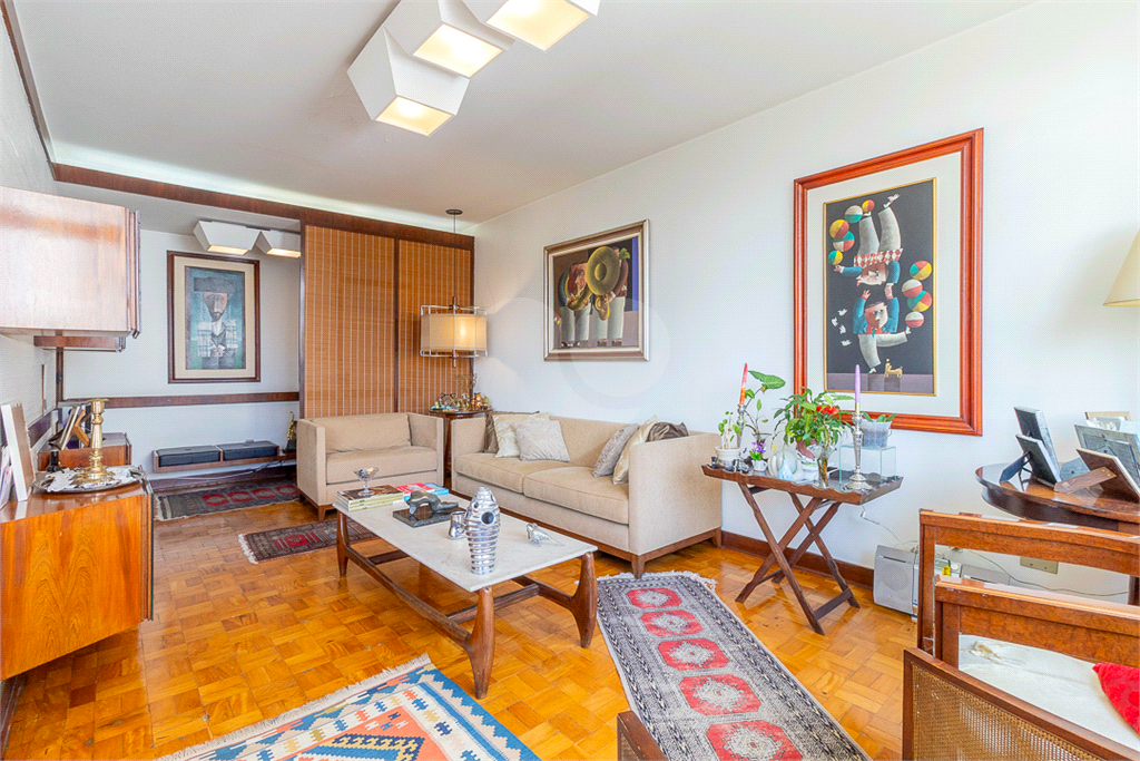 Apartamento venda Pinheiros -3 dormitórios, 1 vaga, - 144144 m² - Próximo  Metro Oscar Freire