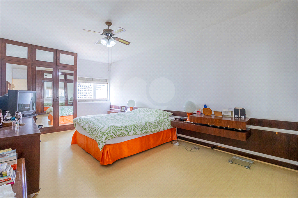 Apartamento venda Pinheiros -3 dormitórios, 1 vaga, - 144144 m² - Próximo  Metro Oscar Freire