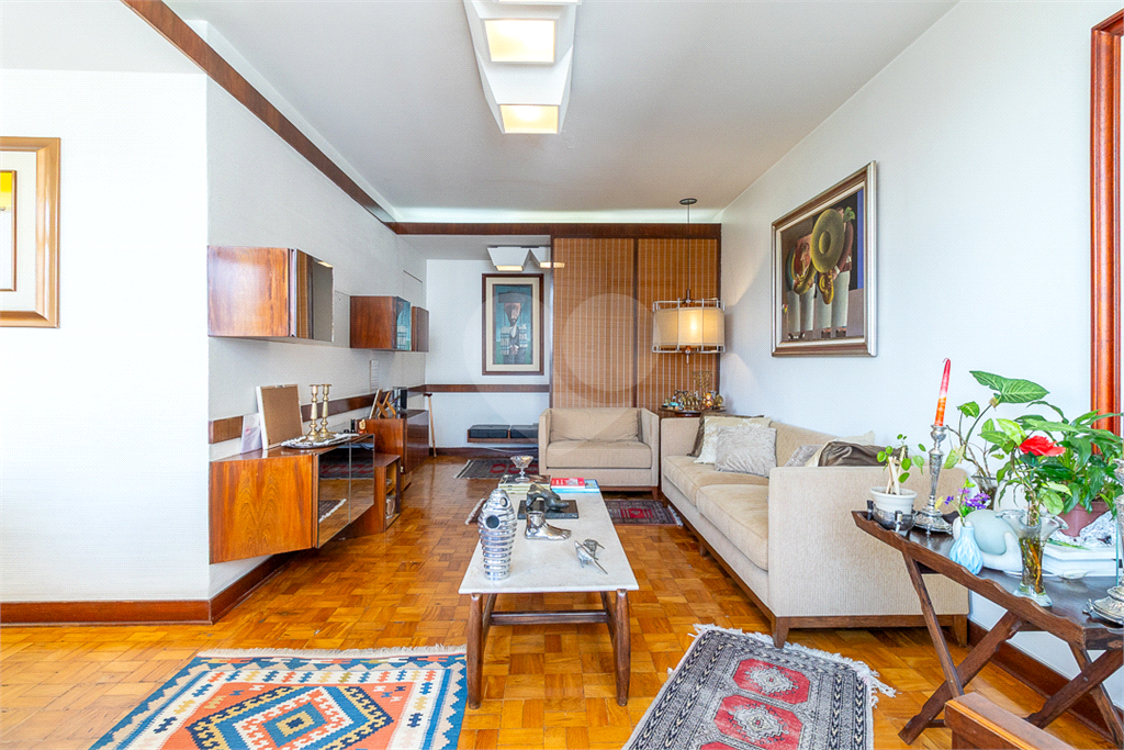 Apartamento venda Pinheiros -3 dormitórios, 1 vaga, - 144144 m² - Próximo  Metro Oscar Freire