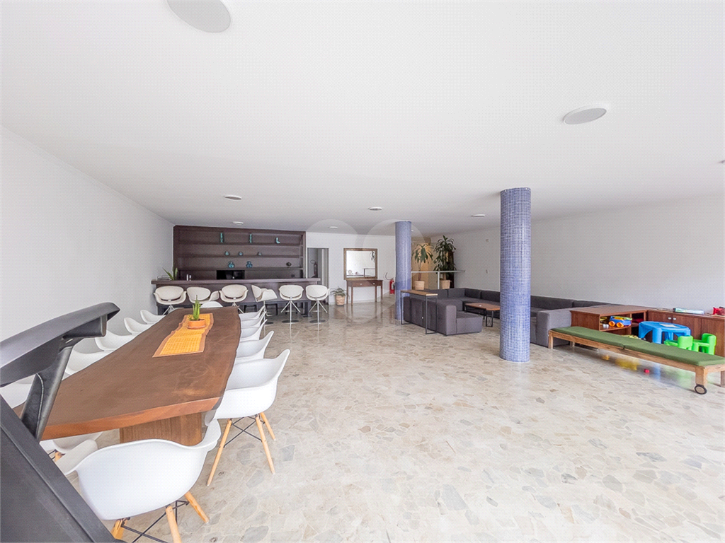 Apartamento venda Pinheiros -3 dormitórios, 1 vaga, - 144144 m² - Próximo  Metro Oscar Freire