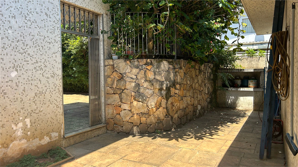 Casa Comercial - Lapa