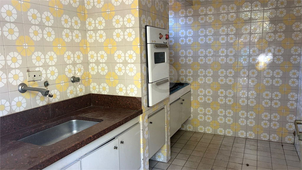 Casa Comercial - Lapa