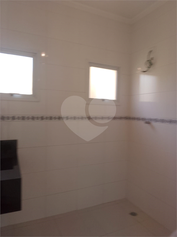 Sobrado novo para venda no Limão. 3 quartos (1suíte), quintal, 4 vagas. 