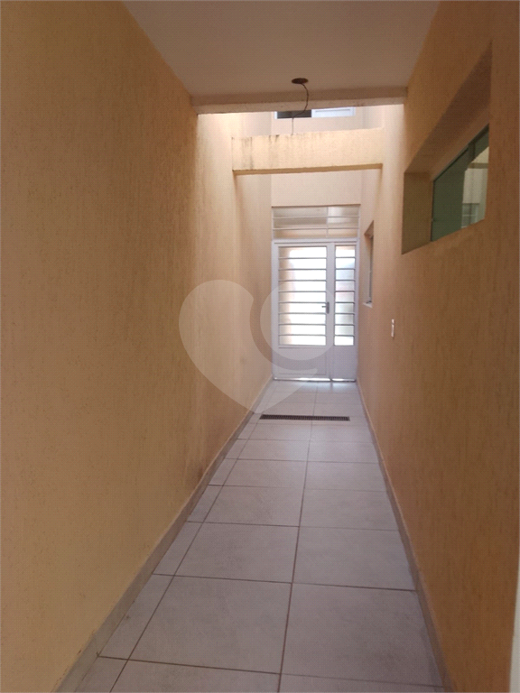 Sobrado novo para venda no Limão. 3 quartos (1suíte), quintal, 4 vagas. 