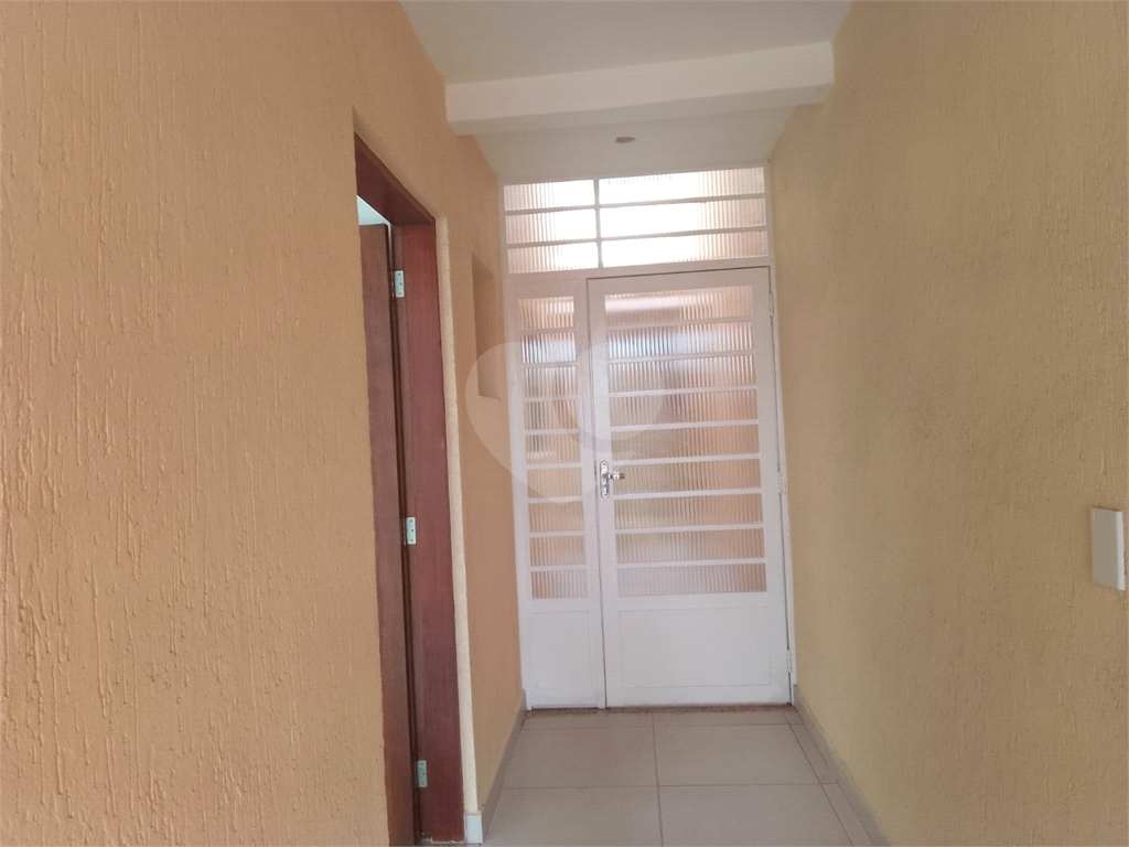 Sobrado novo para venda no Limão. 3 quartos (1suíte), quintal, 4 vagas. 