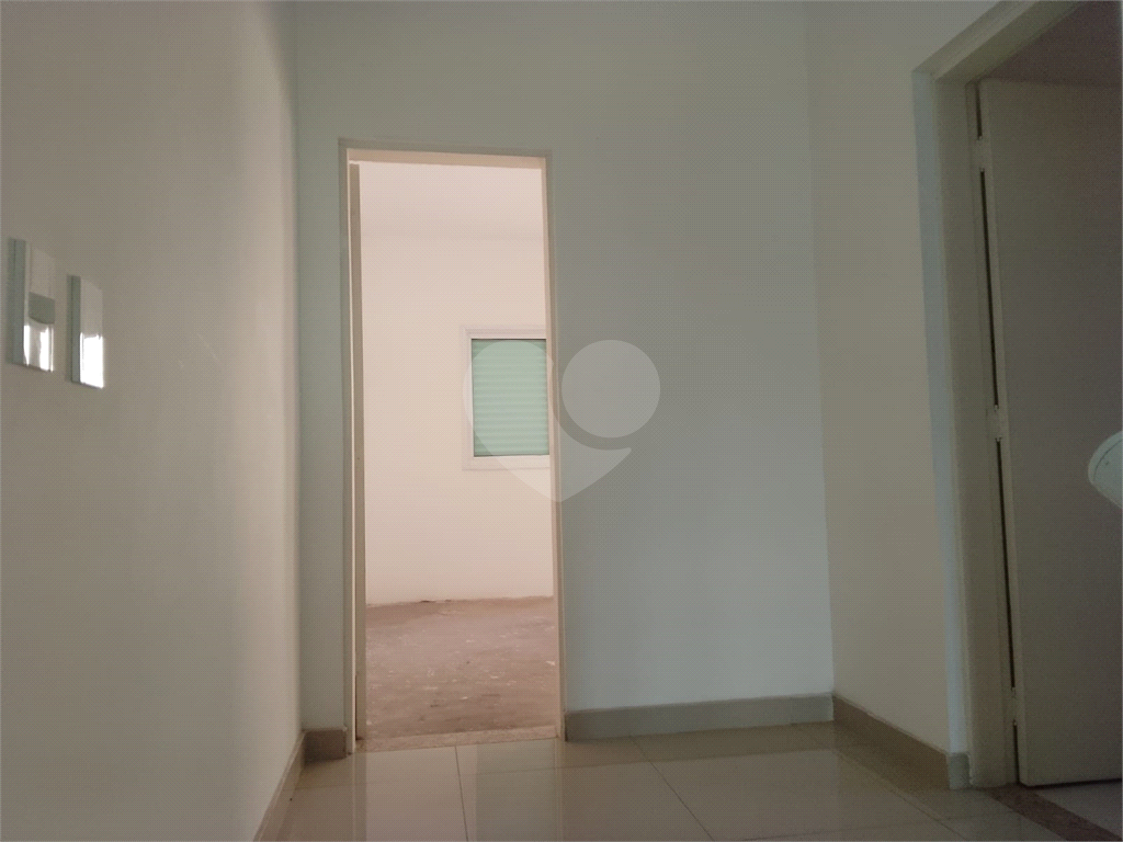 Sobrado novo para venda no Limão. 3 quartos (1suíte), quintal, 4 vagas. 