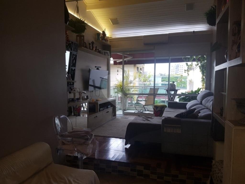 SOBRADO em SANTANA