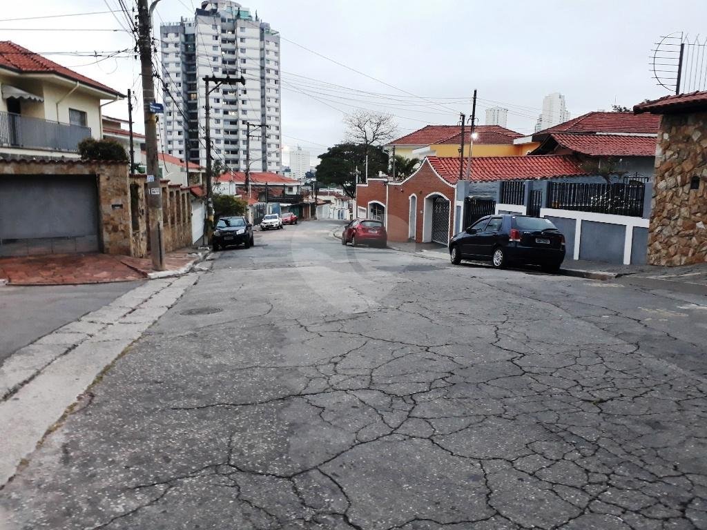 terreno no bairro de Santa Terezinha com 350 m²
