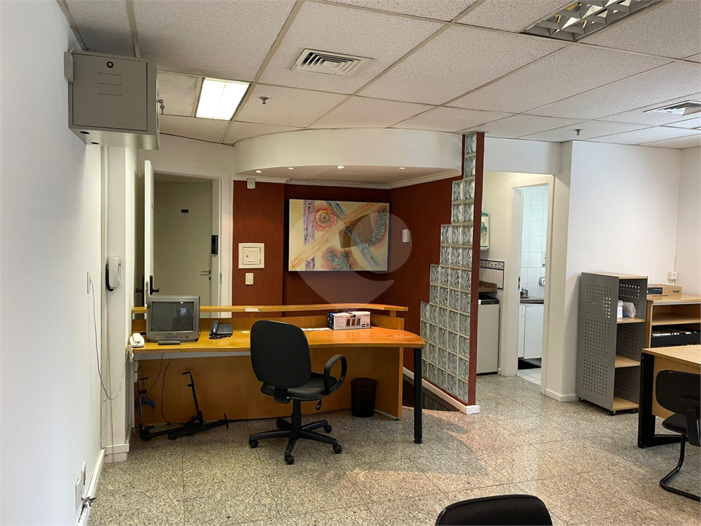 Conjunto comercial mobiliado !!