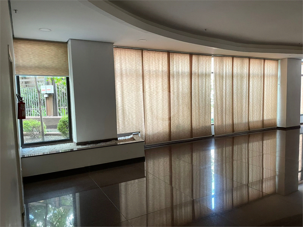 Conjunto comercial mobiliado !!