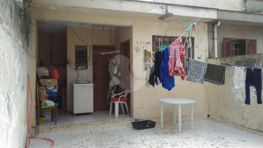 Ótima casa no Mandaqui, travessa da Santa inês com 3 dormitórios e vaga, são 247m2 de terreno.