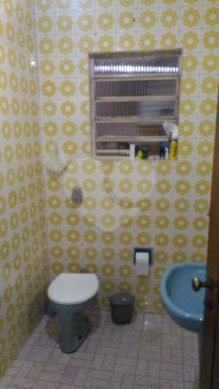 Ótima casa no Mandaqui, travessa da Santa inês com 3 dormitórios e vaga, são 247m2 de terreno.