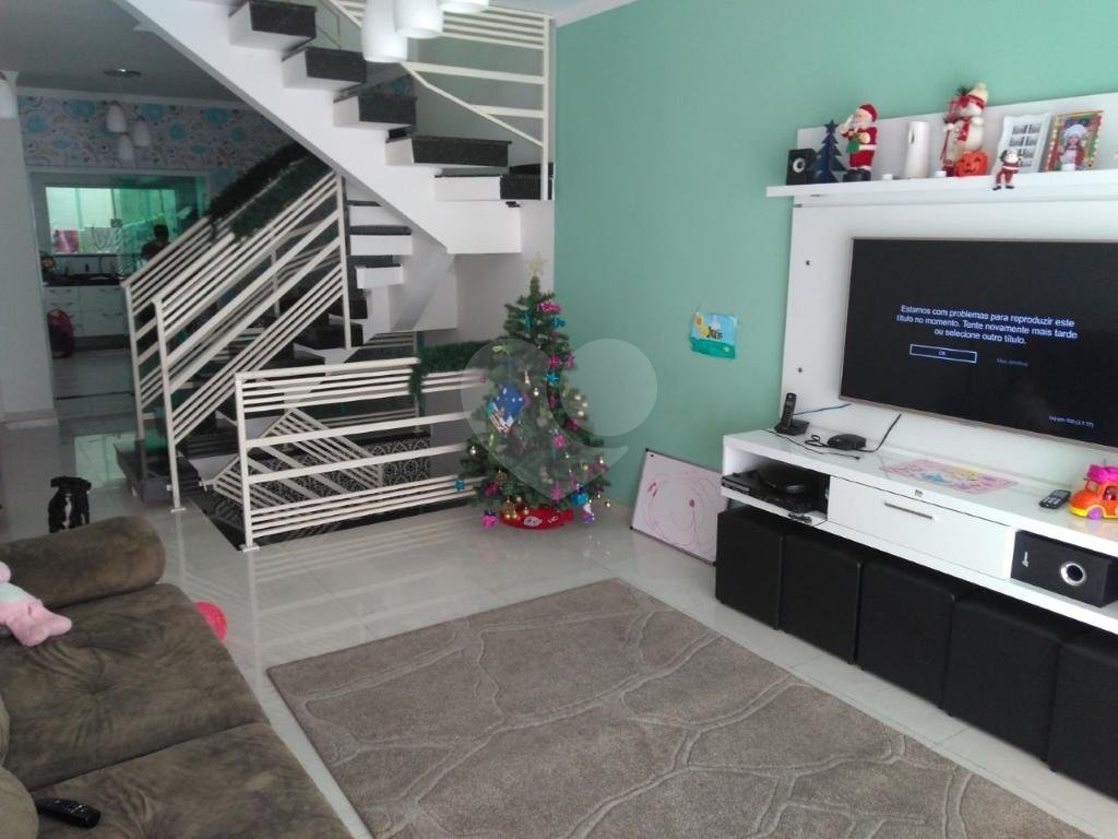 Sobrado à venda com 3 quartos, 111m² - Foto 1