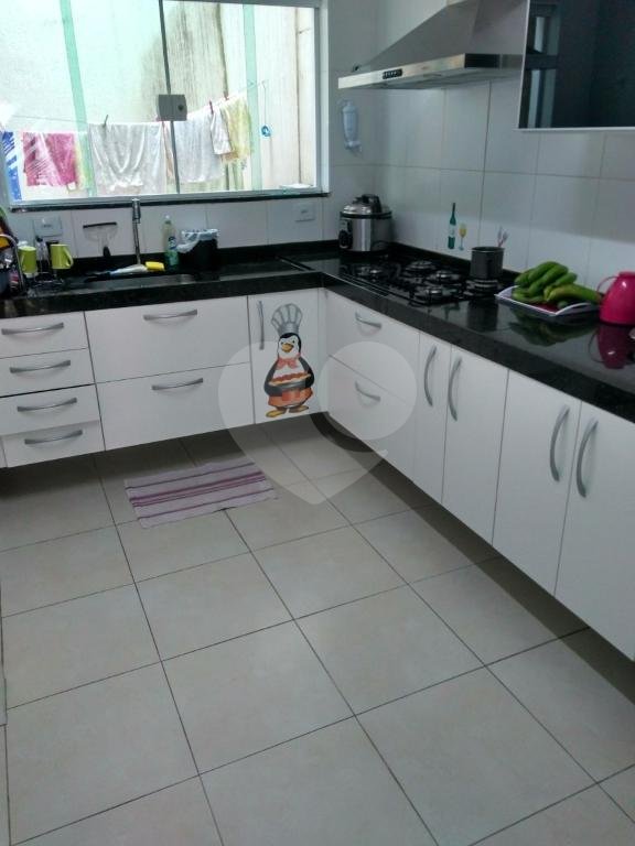 Sobrado à venda com 3 quartos, 111m² - Foto 5