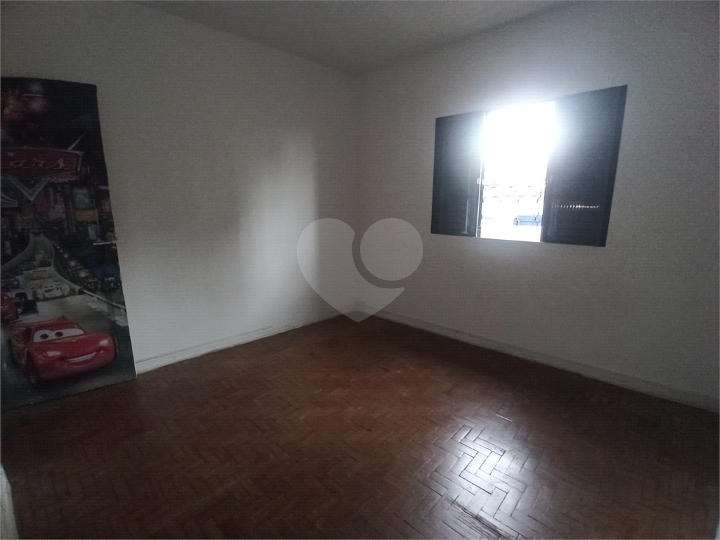 Sobrado, disponível para locação, com 2 dorms, 1 vaga, edícula - Santa Teresinha